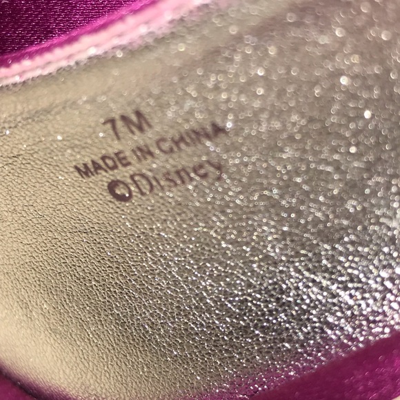 Disney princess heels size 7m - Picture 6 of 8